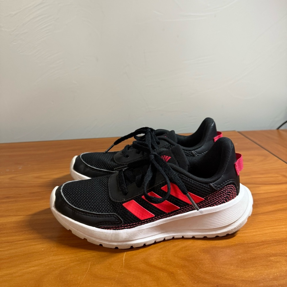 Adidas Tensauer Run Black Pink‎ Lace Up Sneaker Athletic Shoe Kids 13